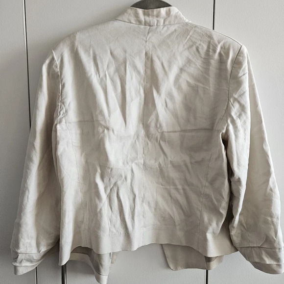 Babaton Womens size 6 linen blazer/jacket perfect for summer ☀️ - Picture 2 of 4